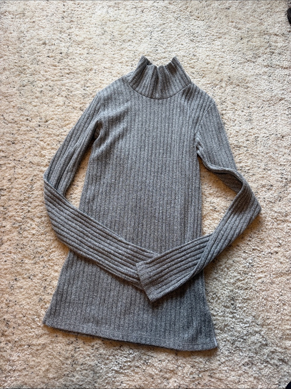 For bundles only ❤️ Aritzia top